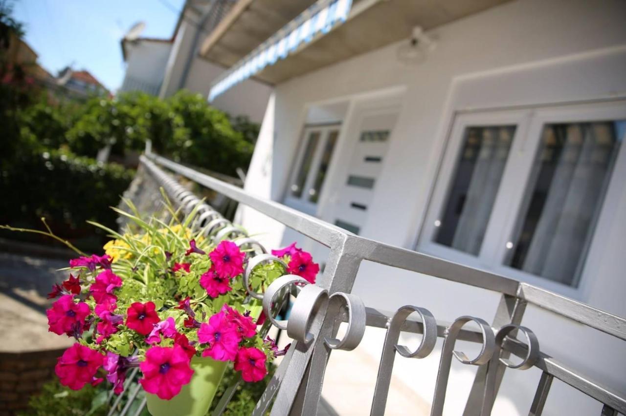 Apartman Andela Vodice Exterior foto